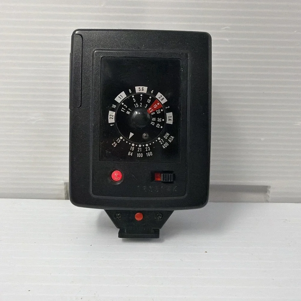 Vivitar Auto 215 Shoe Mount Flash Tested And Working Clean